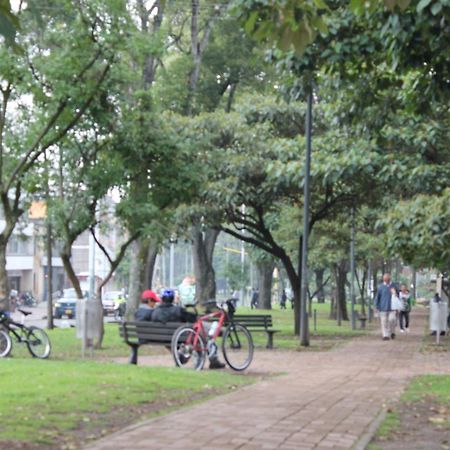 Hoteles Bogota Inn Park Way Extérieur photo