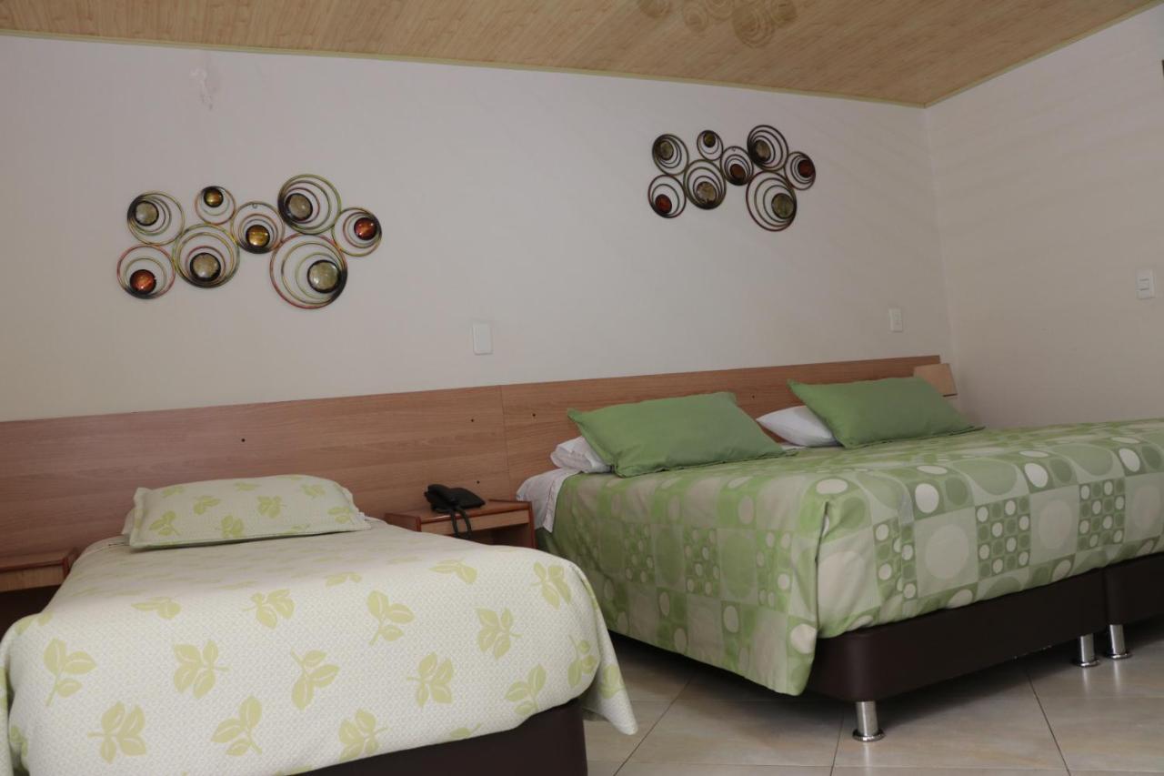 Hoteles Bogota Inn Park Way Extérieur photo