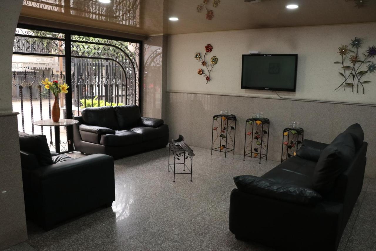 Hoteles Bogota Inn Park Way Extérieur photo