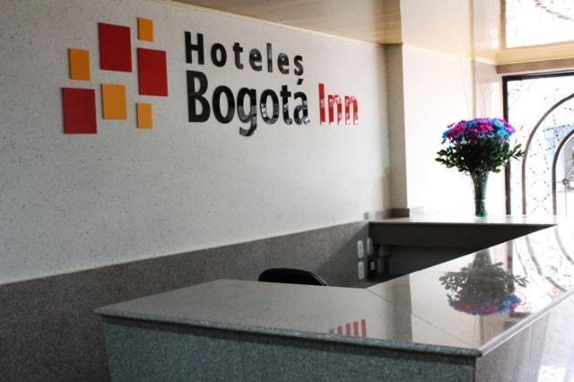 Hoteles Bogota Inn Park Way Extérieur photo